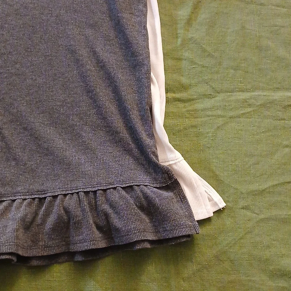 AnyBody Gray and White Tops Set - Picture 6 of 9